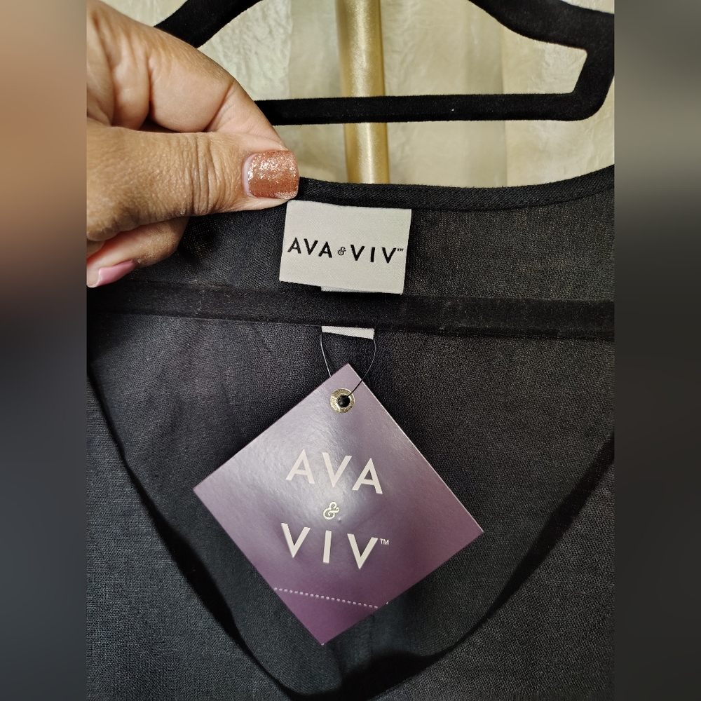 Ava & Viv Black Linen Blend Tie-Front Top | Size 4X - Picture 6 of 9